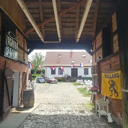 Nocleg ze śniadaniem Zagroda Sledziowa Herring Farm 3*